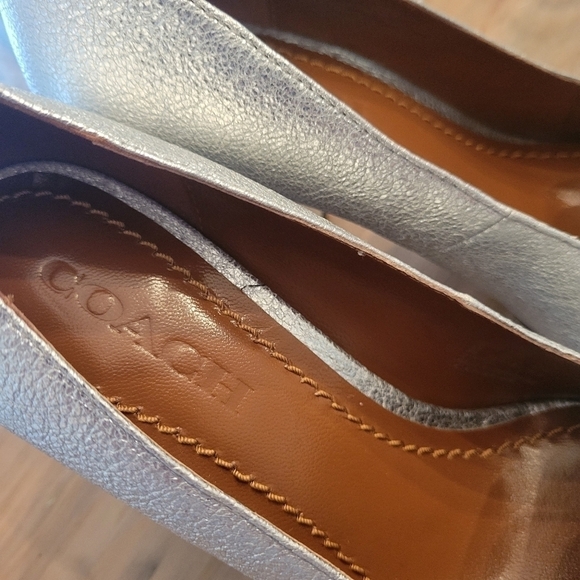 Coach Jade Pump Size 6 NWOB - Picture 8 of 8